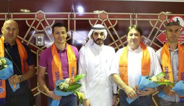 جانب من وصول المدير الفني