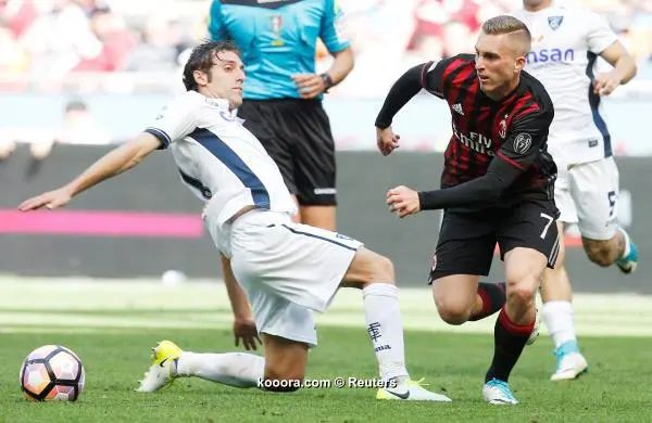 ?i=reuters%2f2017-04-23%2f2017-04-23t134832z_1715757442_rc1f3d870ed0_rtrmadp_3_soccer-italy_reuters