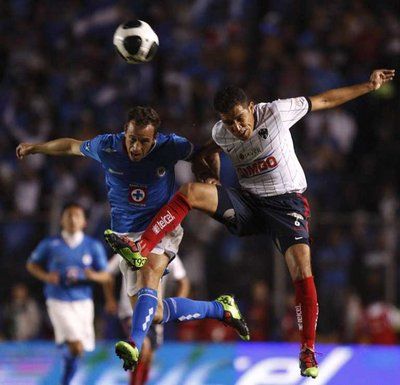 لقطة من المباراة