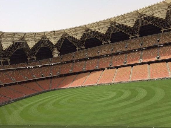 ملعب الجوهرة المشعة