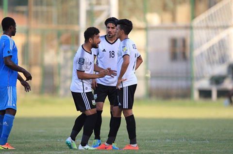 لاعبو نفط الوسط