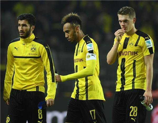 لاعبو بوروسيا دورتموند