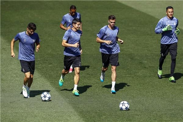 لاعبو ريال مدريد