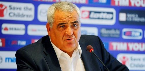 بانتاليو كورفينو المدير الرياضي لفيورنتينا 