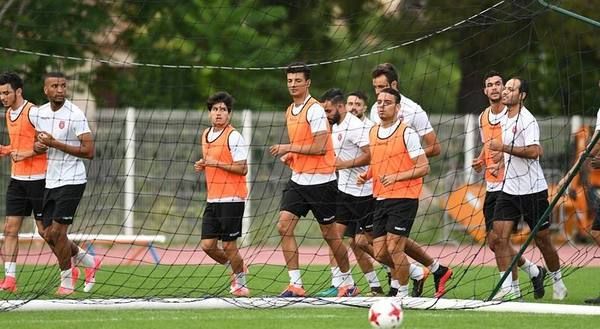 من تدريبات النجم اليوم في مارسيليا