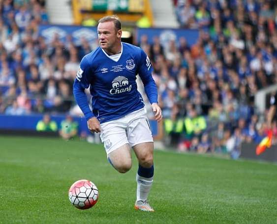 روني عاد إلى فريقه القديم