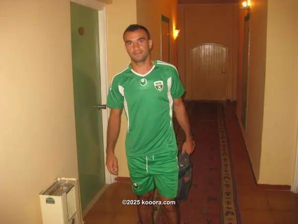 ?i=corr%2f9%2fkoo_9215