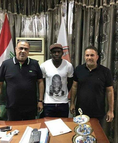 موندي أثناء تجديد العقد