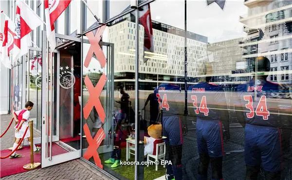 ?i=epa%2fsoccer%2f2017-07%2f2017-07-10%2f2017-07-10-06078825_epa