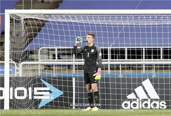 ?i=epa%2fsoccer%2f2017-05%2f2017-05-25%2f2017-05-25-05989270_epa