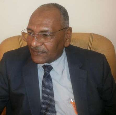 الدكتور الفاتح حسين