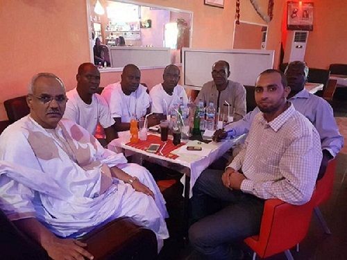 من الاجتماع