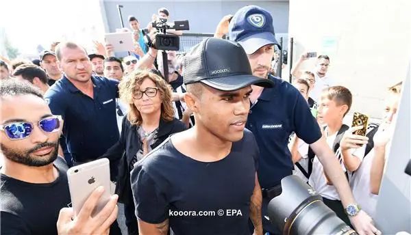 ?i=epa%2fsoccer%2f2017-07%2f2017-07-12%2f2017-07-12-06082556_epa