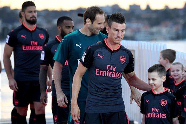 لاعبو أرسنال