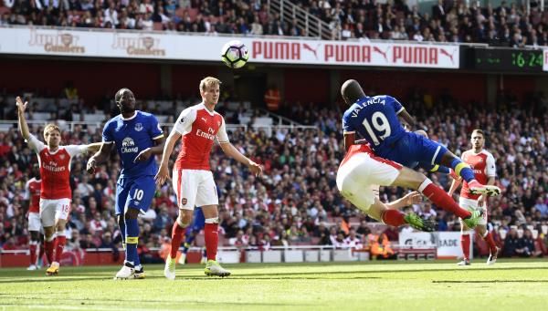 2017-05-21t153843z_138382723_mt1aci14796351_rtrmadp_3_soccer-england-ars-eve_reuters