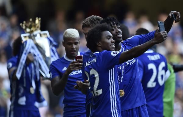 لاعبو تشيلسي