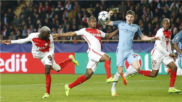 باكايوكو مع فريقه موناكو