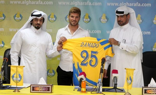 أمادو خلال تقديمه