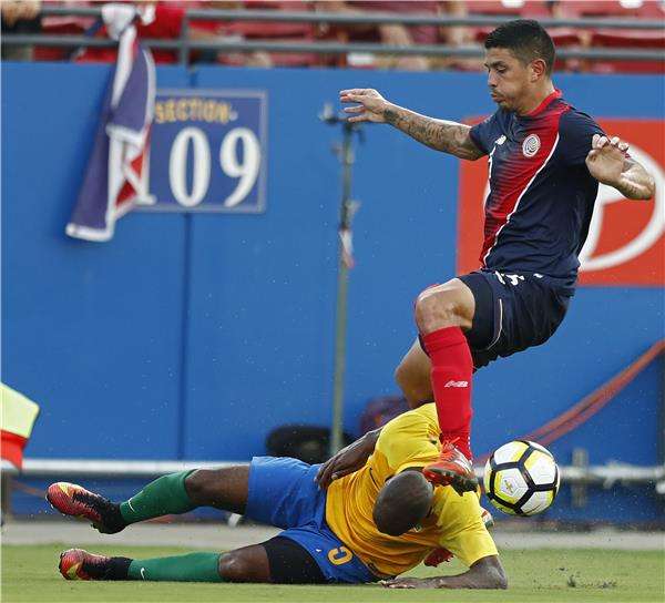 جانب من لقاء كوستاريكا وجوايانا