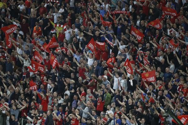 جماهير مانشستر يونايتد "أرشيفية"