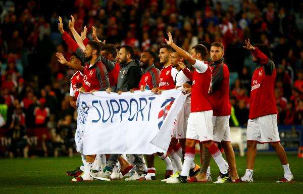 لاعبو ارسنال