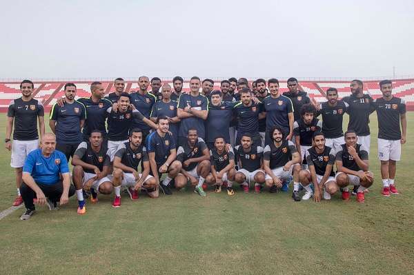 مارادونا مع فريقه الجديد