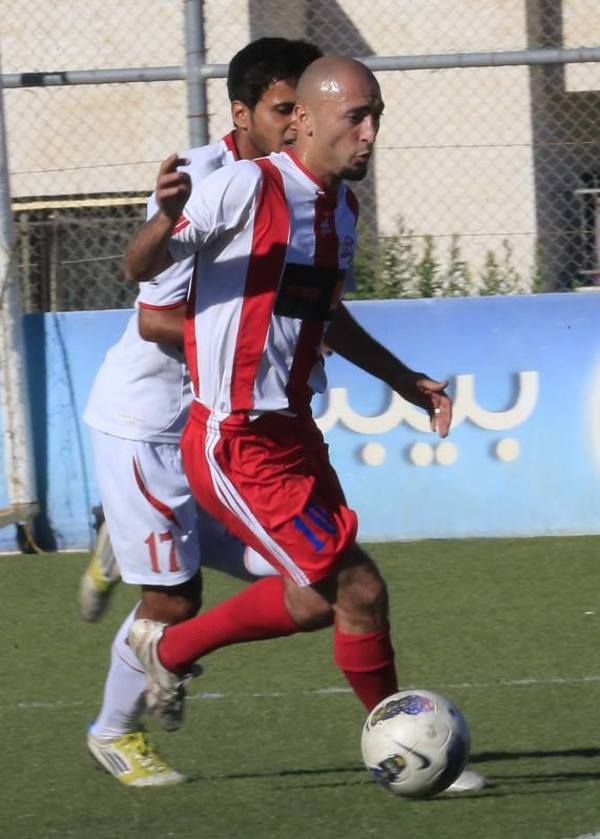 عيسى السباح