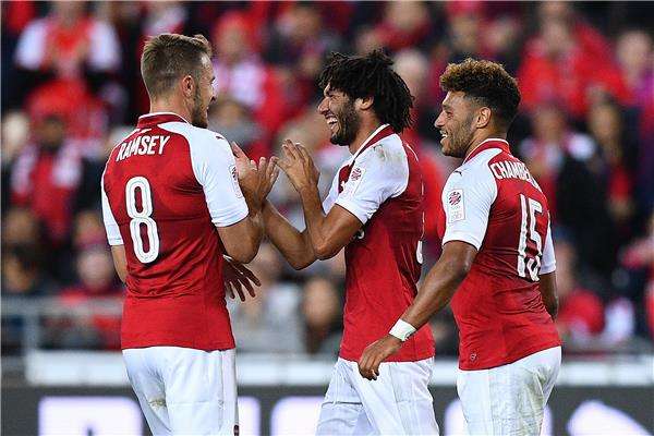 لاعبي أرسنال