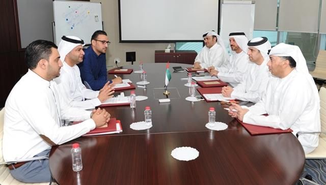 من الاجتماع