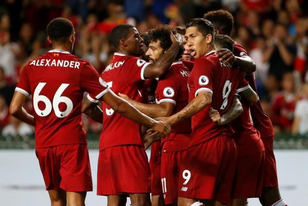 فرحة لاعبي ليفربول بعد الهدف الأول