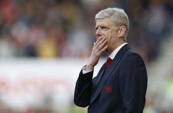 فينجر يرغب في بقاء سانشيز