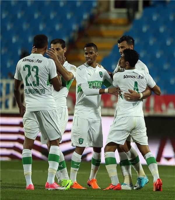 لاعبو أهلي جدة