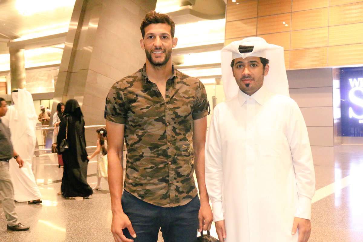 سعد ناطق يصل إلى قطر