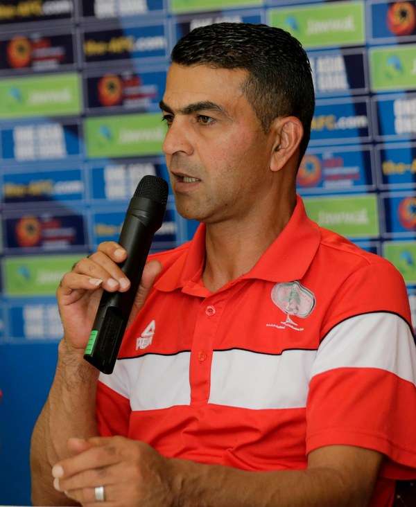 أيمن صندوقة