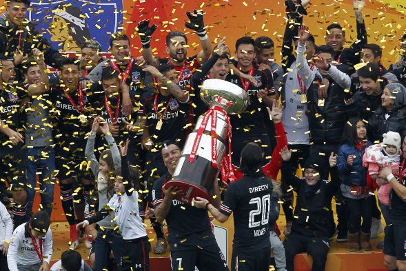 تتويج كولو كولو