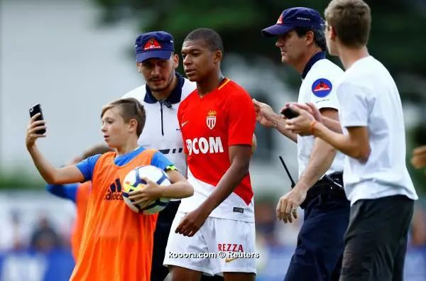 ?i=reuters%2f2017-07-15%2f2017-07-15t165552z_629375005_rc13f24d04b0_rtrmadp_3_soccer-france-friendly_reuters