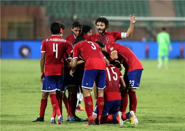 لاعبو  الأهلي