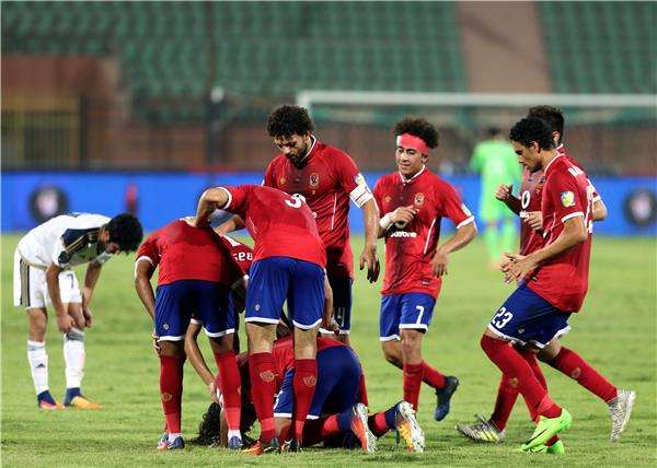 لاعبو الأهلي