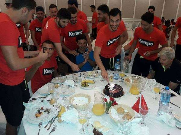 أجواء رائعة داخل المعسكر