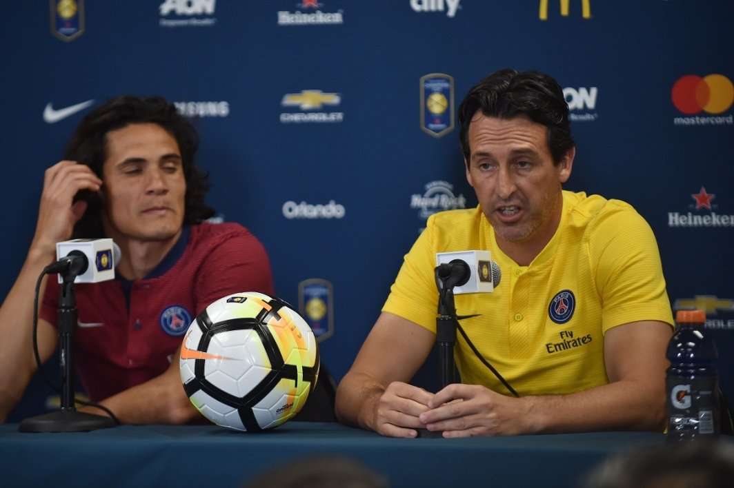 أوناي ايمري وإدينسون كافاني