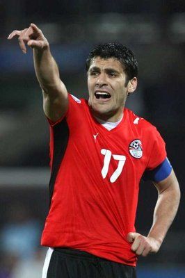 أحمد حسن أفضل لاعب مصرى فى استفتاء كورة مصرية لعام 2009