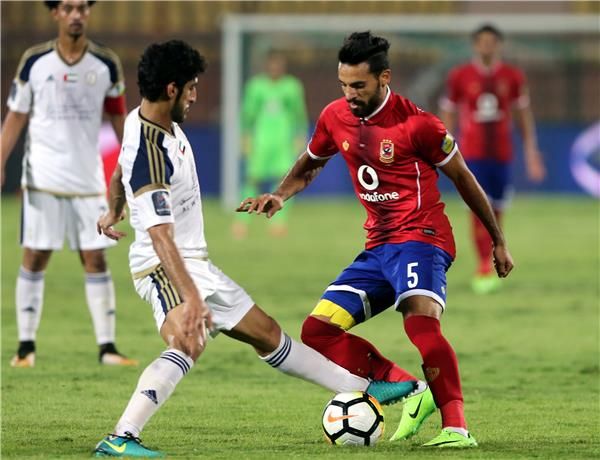 جانب من لقاء الأهلي والوحدة