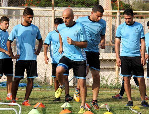 لاعبو شباب رفح