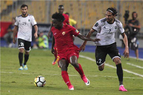جانب من مباراة المريخ ونفط الوسط