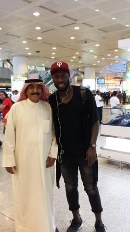 العسكر في استقبال سوماه في مطار الكويت