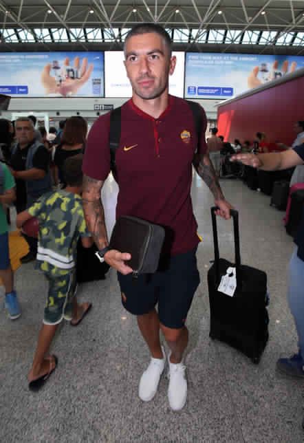 172441339-55bfd470-63bf-4585-976f-a9611c586b07