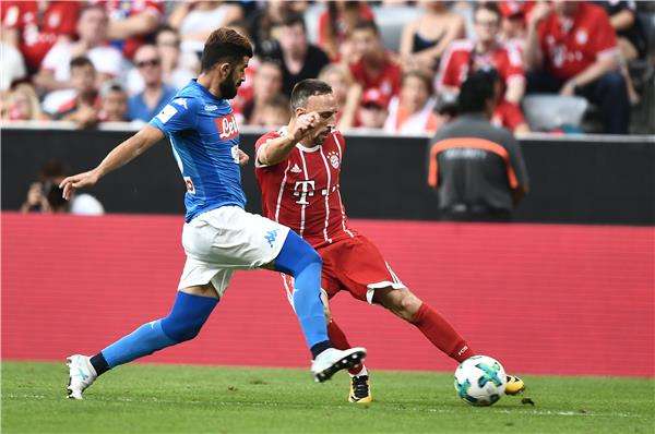 من لقاء بايرن ميونيخ ونابولي