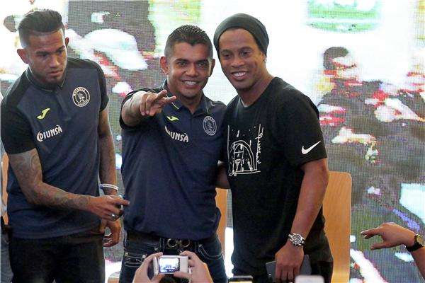 رونالدينيو