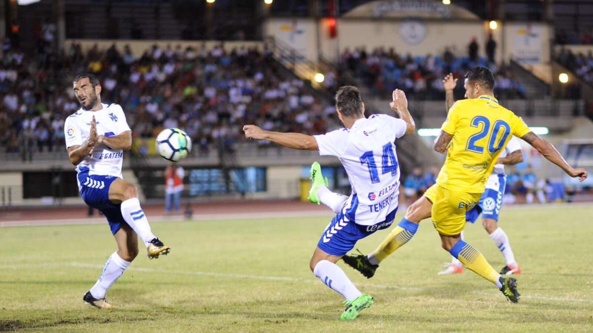 فيتولو أثناء اللقاء