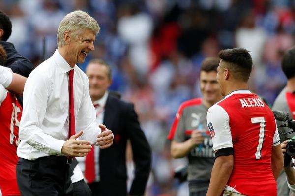 سانشيز وفينجر